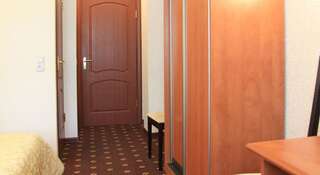 Гостиница Двина Великий Устюг Улучшенный двухместный номер с 1 кроватью-3